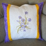 Polštářek Krokusy